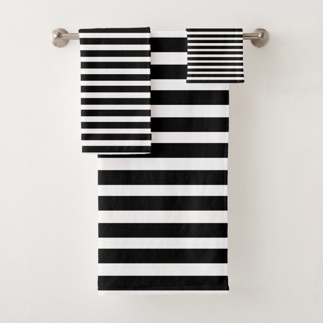 Modern Black And White Stripe Bath Towel Set (Insitu)