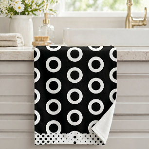 Modern Black White Circle Ring Pattern Bath Towel Set