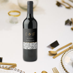 Modern Botanical Leaf Pattern Monogram Date  Wine Label
