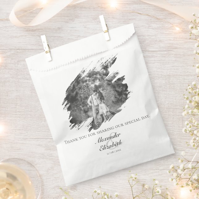 Modern Brushstroke Photo Wedding | White Favour Bags (Clipped)