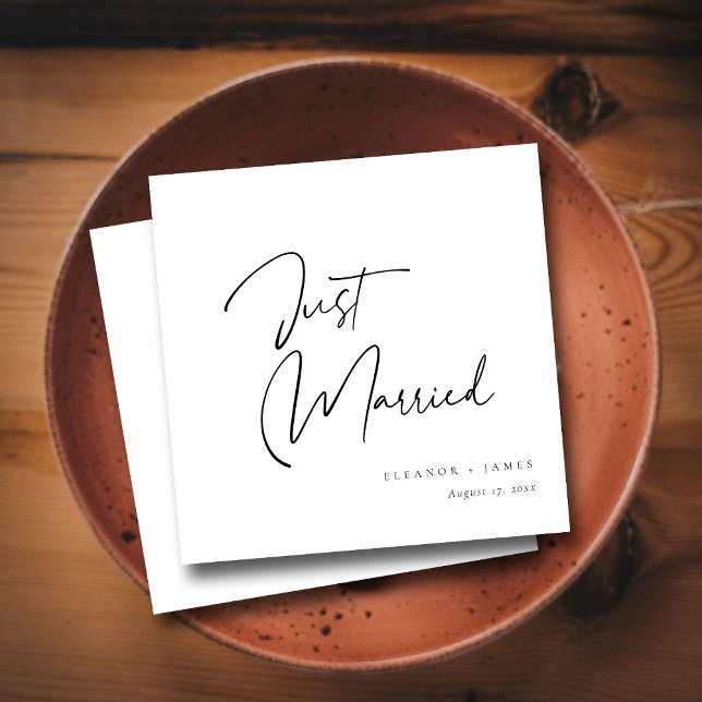 Modern Calligraphy Just Married : Personalised Napkin (Modern Calligraphy Just Married _ Personalized Napkins)