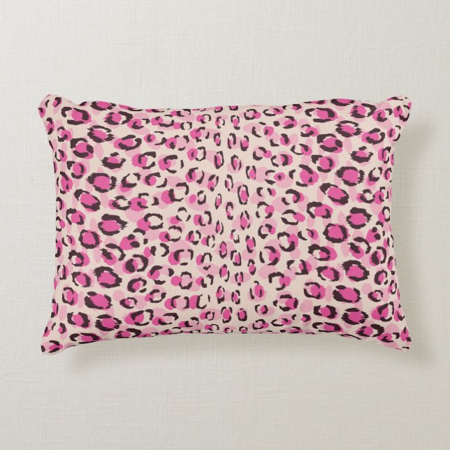 Modern chic pink cheetah print pattern monogram decorative cushion (Front)
