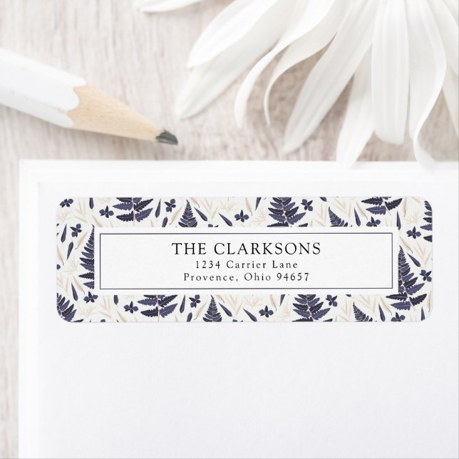 Modern Chic Pretty Return Address Labels (Insitu)