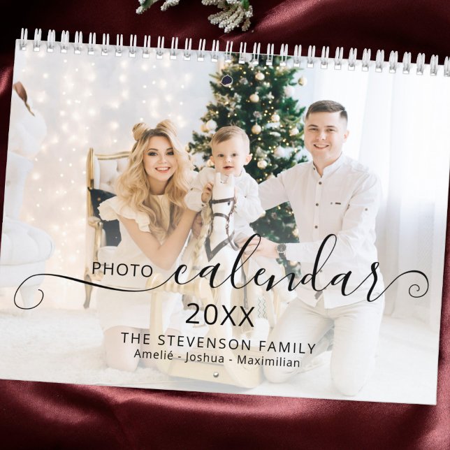 Modern custom family photo 2023 chic calendar (Creator Uploaded)