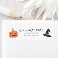 Modern Cute Halloween Witch Hat and Pumpkin 