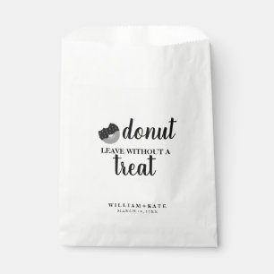 Modern Doughnut Leave Without A Treat Favour Weddi Bags