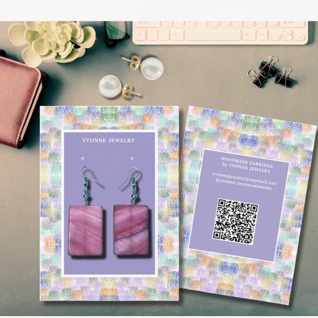  Modern Earring Display  Business Card (Creator Uploaded)