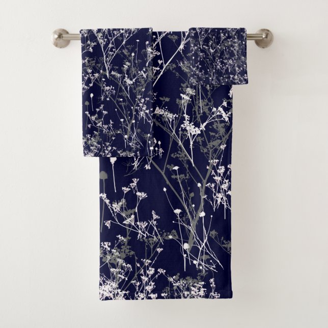 Modern Elegant Abstract Wildflowers Dark Navy Blue Bath Towel Set (Insitu)