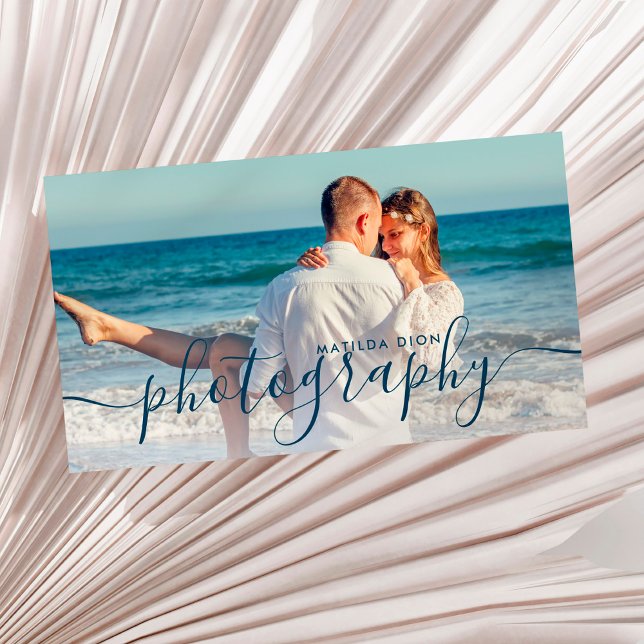 Modern elegant minimal & simple photography business card (Creator Uploaded)