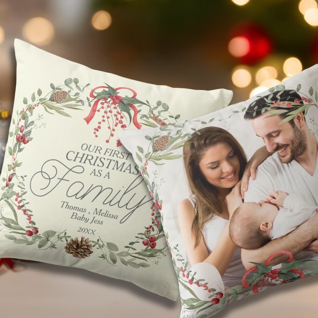 Modern Elegant Red Green Christmas Floral Wreath  Cushion (Creator Uploaded)