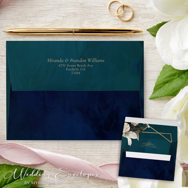 Modern Elegant Romantic Emerald Green Wedding Envelope (Creator Uploaded)