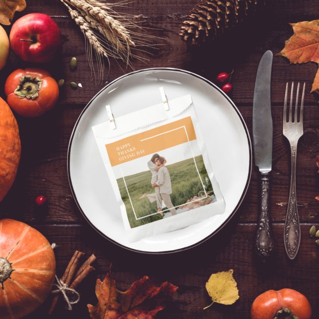 Modern Family Photo& Happy Thanksgiving Day Gift Favour Bags (Creator Uploaded)