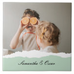 Modern Family Photo & Personalised Name Mint Gift<br><div class="desc">Introducing the Modern Family Photo & Personalised Name Mint Gift! This unique and thoughtful gift is designed to celebrate and cherish your family's special moments.Give the gift of cherished memories and personalised sweetness with the Modern Family Photo & Personalised Name Mint Gift. It's a meaningful and delightful way to celebrate...</div>
