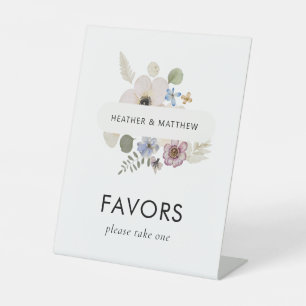 Modern Favours Wedding Pedestal Sign