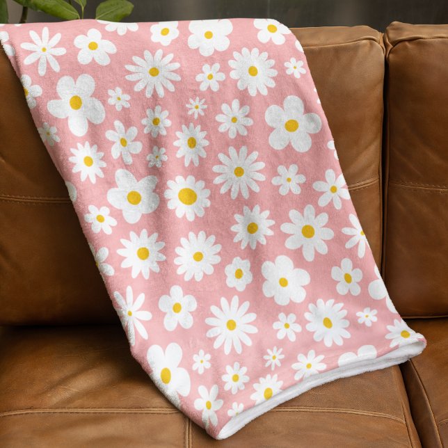 Modern Flat Graphic Daisy Pink Fleece Blanket (Creator Uploaded)