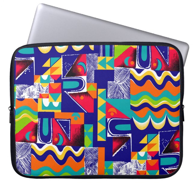 Modern geometric seamless pattern laptop sleeve (Front)