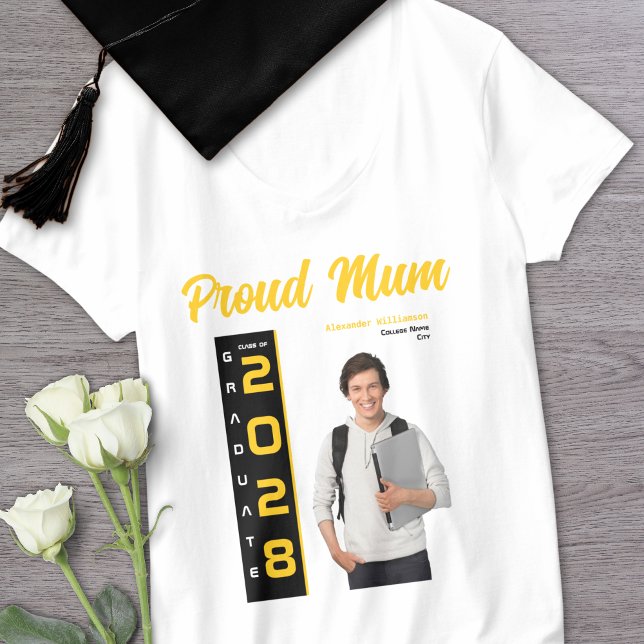 Modern Gold Black Graduation Photo Proud Mum T-Shirt (Creator Uploaded)