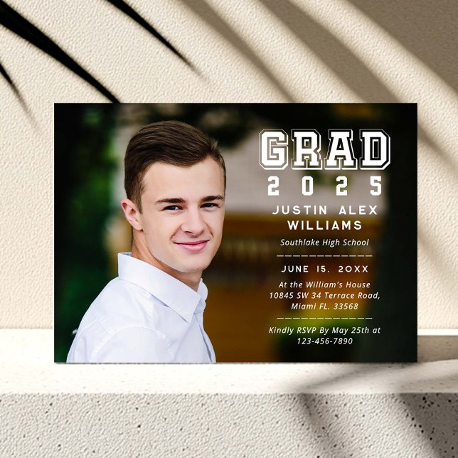 Modern Grad Photo Graduation  Invitation (Creator Uploaded)