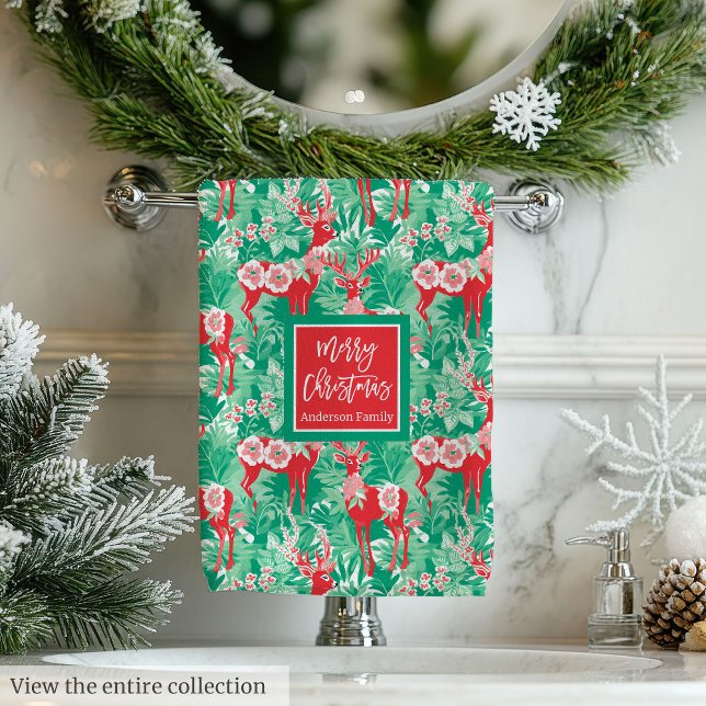 Modern green and magenta Christmas preppy towel (Modern green and magenta Christmas preppy towel)