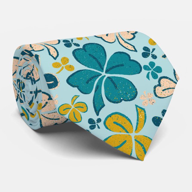 Modern Green Lucky Clover Shamrock Pattern Neck Ti Tie (Rolled)