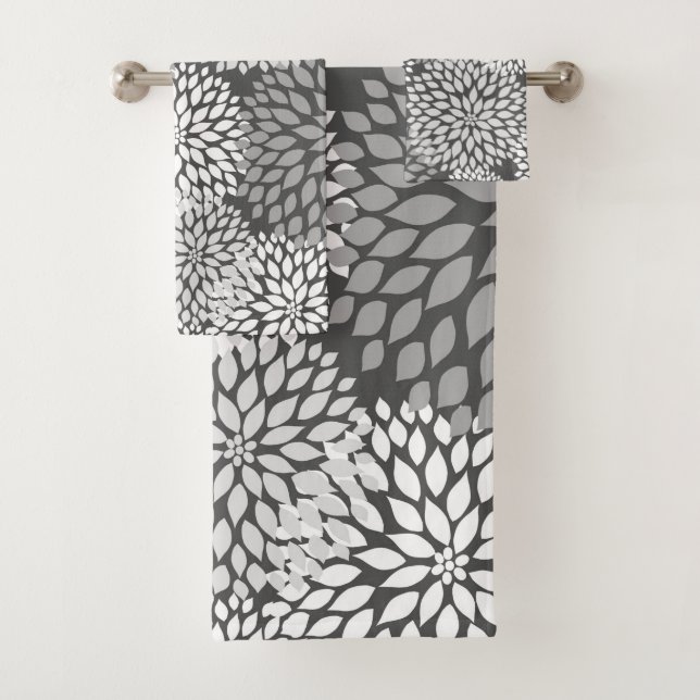 Modern Grey Dahlia floral pattern, neutral bath Towel Set (Insitu)