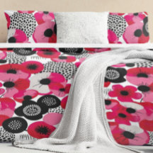 Modern Hot Pink and Red Poppy Floral Pattern