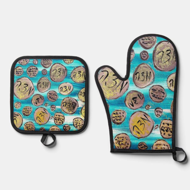 Modern Joyful Matzah  Oven Mitt & Pot Holder Set (Front)