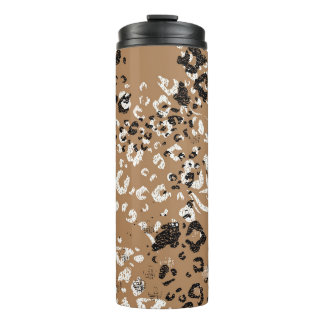 Modern leopard: wild nature pattern. thermal tumbler