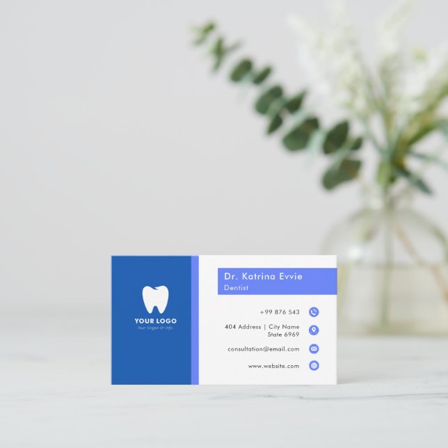 Modern Logo Dentist Business Business Card (Standing Front)