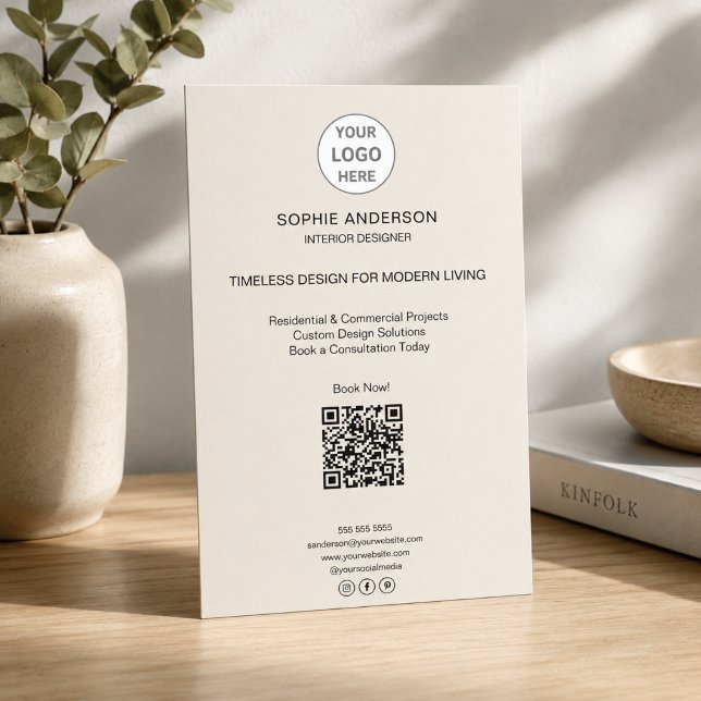 Modern Logo QR Minimal Professional Business Flyer (Modern Logo QR Minimal Professional Business Flyer)