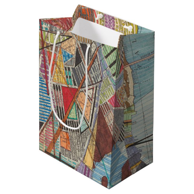 Modern Map of New York I Medium Gift Bag (Front Angled)