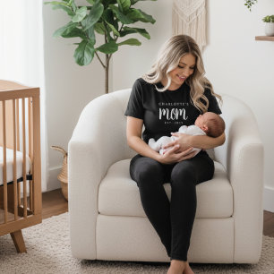 Modern Minimal Script Established Mom Custom Name T-Shirt