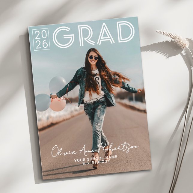 Modern Minimalist 2026 Grad College Graduation Announcement (Creator Uploaded)