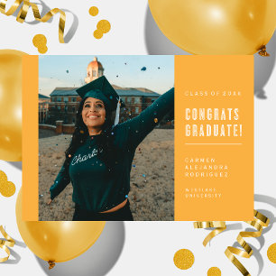 MODERN MINIMALIST CONGRATS GRADUATE INVITATION