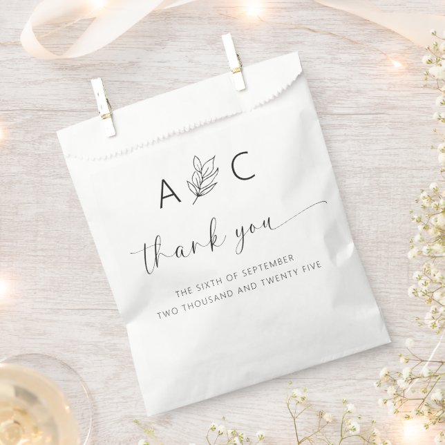 Modern Minimalist Elegant Wedding Favour Bags (Clipped)