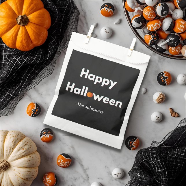 Modern Minimalist Halloween – Personalised Favour Bags (Creator Uploaded)
