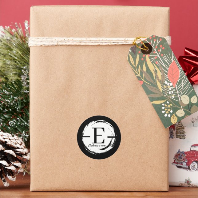 Modern Minimalist Initial Monogram Letter E Classi Classic Round Sticker (Holiday)