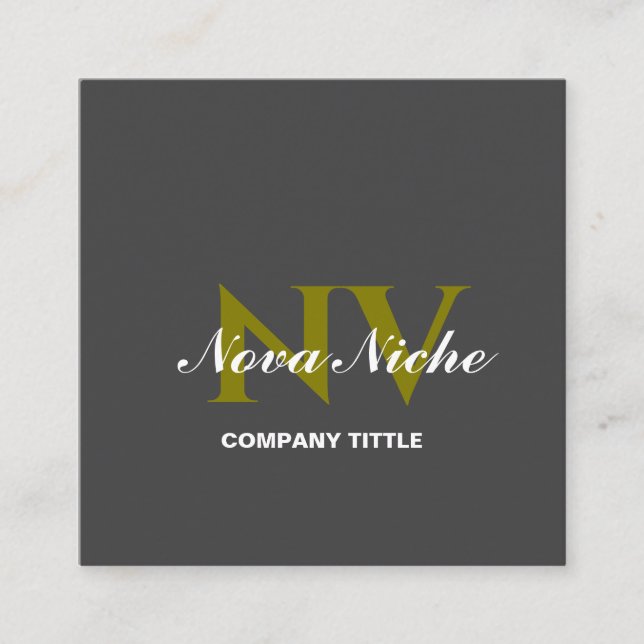 Modern Minimalist Professional Business Card (Front)