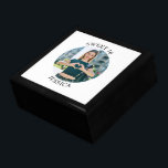 Modern Minimalist Sweet 16 Birthday Circle Photo Gift Box<br><div class="desc">Create your own personalised white border photo keepsake gift box for your her 16th birthday. Customise the solid white background colour or the black text colour to match your photo. If you change the font type or size, you can fine tune the curvature of the text in small increments. Have...</div>