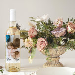 Modern Mum Photo & Super Mum Text | Gift For Mum Wine Label<br><div class="desc">This gift is perfect for Mother's Day,  birthdays,  or any occasion when you want to show your appreciation for the amazing mum in your life. It is a unique and heartfelt way to express your love and gratitude and is sure to be treasured for years to come.</div>