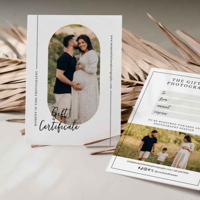 Modern Oval Arch Photography Gift Certificate (Creator Uploaded)