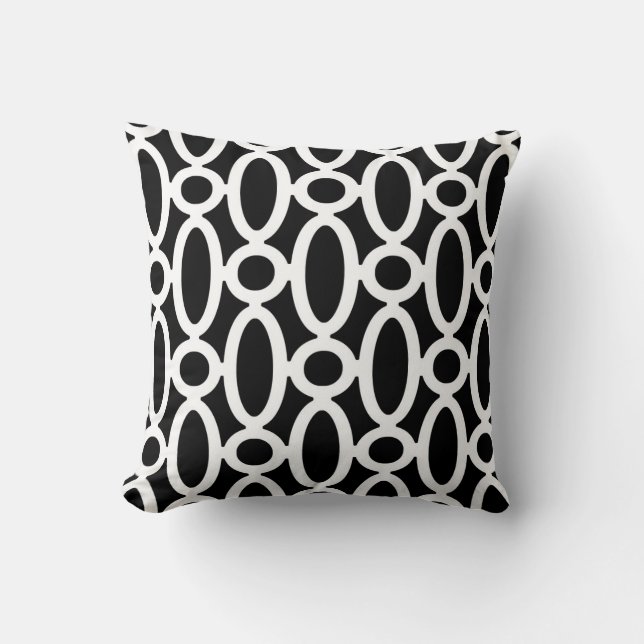 Modern Oval Links Pattern in Black and White Cushion (Front)