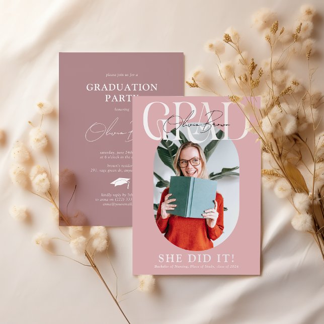 Modern Oval Photo & Signature Graduation Party  Invitation (Creator Uploaded)