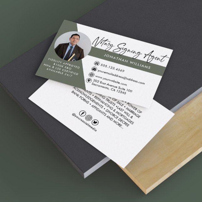 Modern Photo Notary Signing Agent    Business Card (Creator Uploaded)