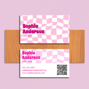 Modern Pink Checkered Pattern Business Card       
