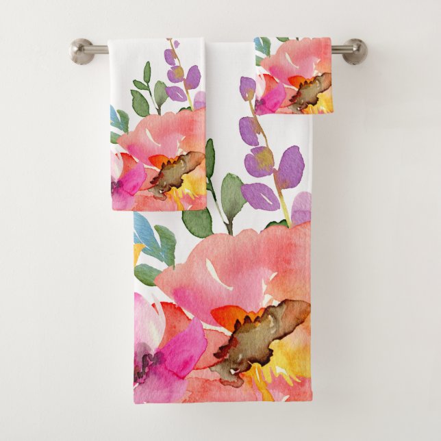 Modern Pink Floral Pattern Watercolor Bath Towel S (Insitu)