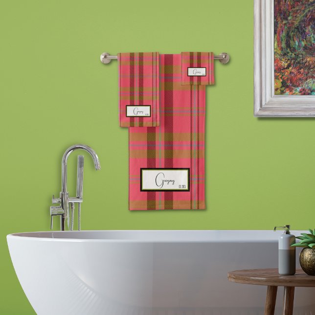 Modern Plaid Rouge Pink Bath Towel Set (Creator Uploaded)