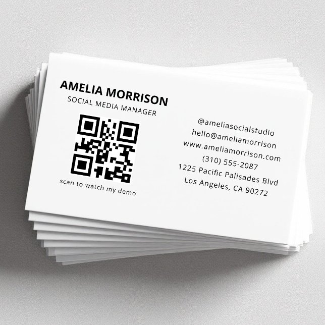 Modern QR Code Minimalist Professional Business Card (Creator Uploaded)