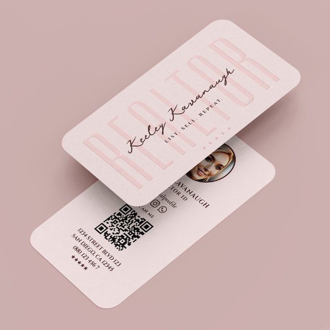 Modern Realtor Photo Real Estate Agent Pink Business Card (Modern Realtor Photo Real Estate Agent Pink Business Card
)