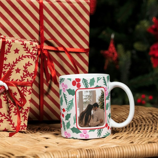 Modern Red & Green Christmas Floral Pattern Coffee Mug (Creator Uploaded)